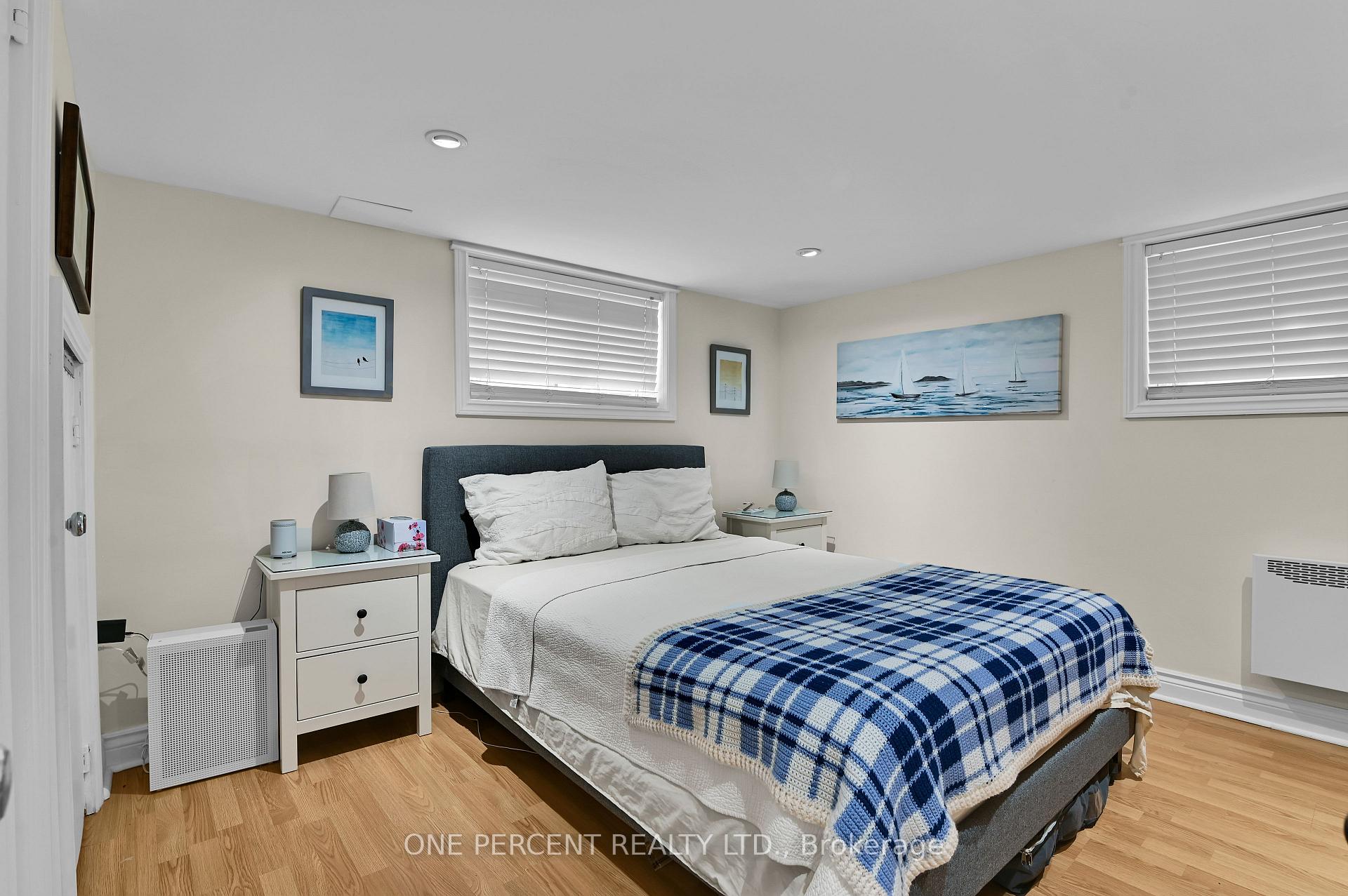 Photo 24 of 484 Mutual Street, Ottawa, Castle Heights — HOMEH