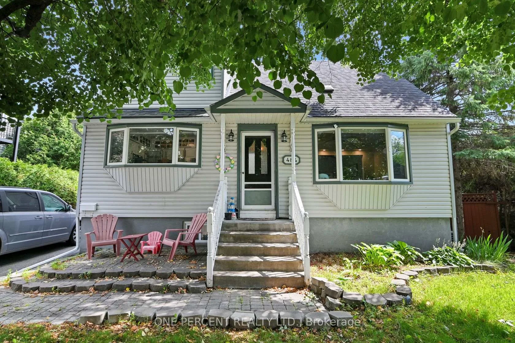 Photo 1 of 484 Mutual Street, Ottawa, Castle Heights — HOMEH