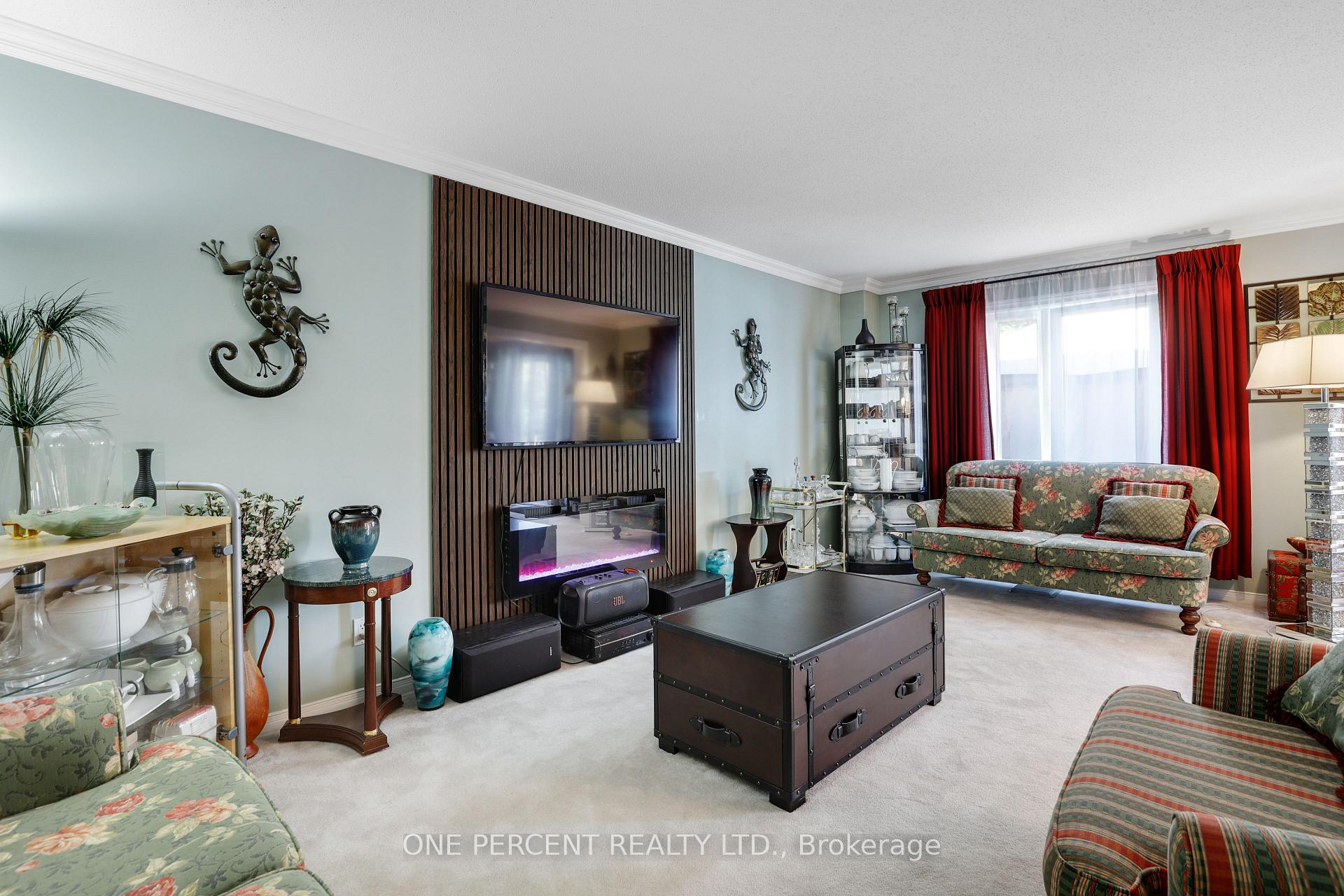 Photo 13 of 59 Woodford Way, Ottawa, Barrhaven - Longfields — HOMEH