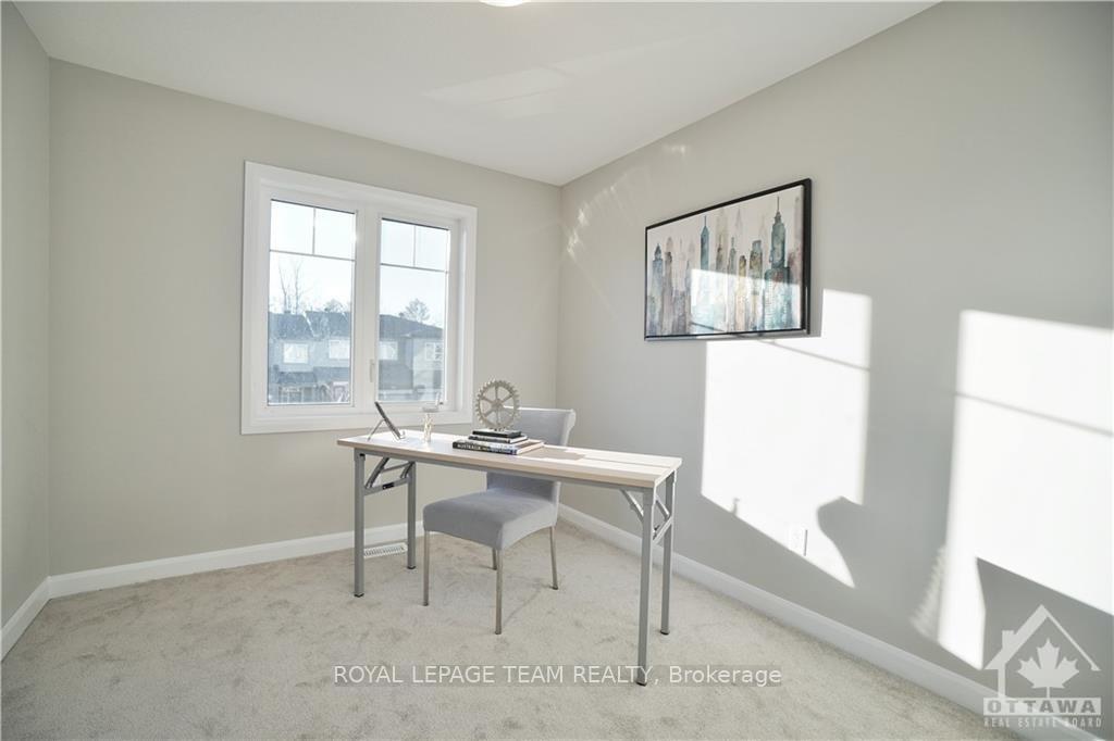 Photo 18 of 217 Geyser Place, Ottawa, Barrhaven - Hearts Desire — HOMEH