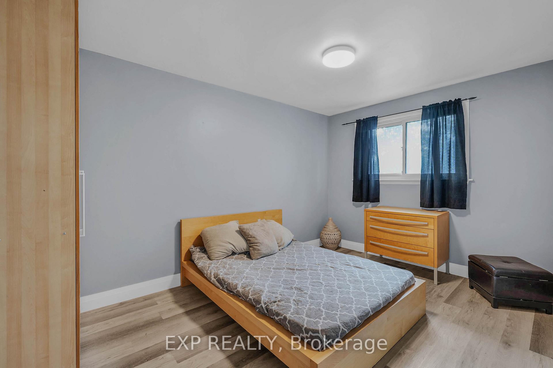 Photo 18 of 7201 Sigsbee Drive, Mississauga, Malton — HOMEH