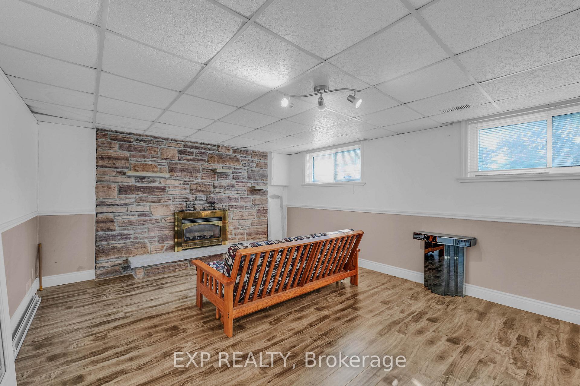 Photo 21 of 7201 Sigsbee Drive, Mississauga, Malton — HOMEH