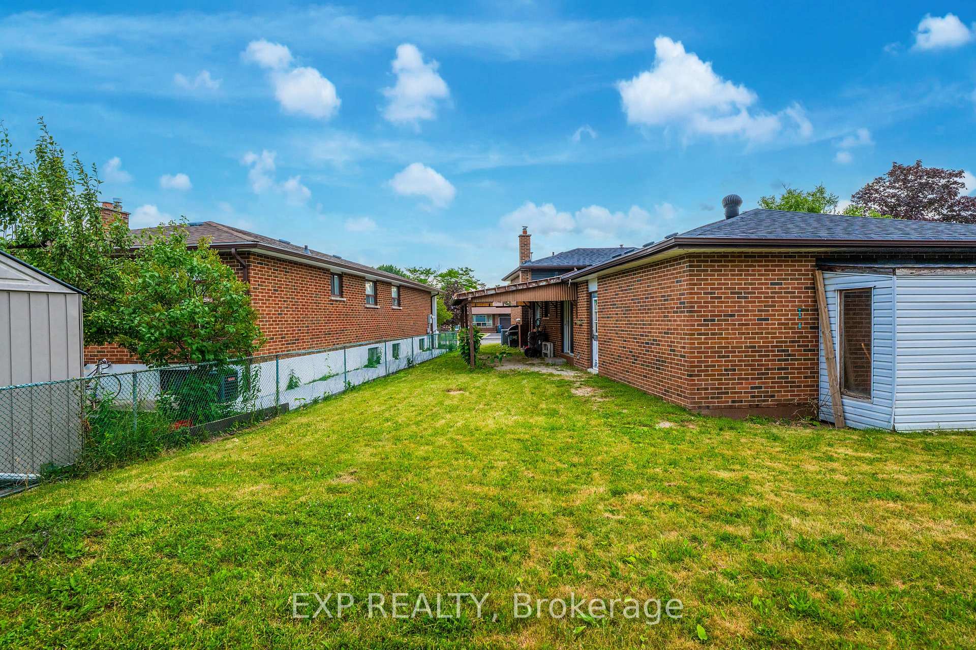 Photo 29 of 7201 Sigsbee Drive, Mississauga, Malton — HOMEH
