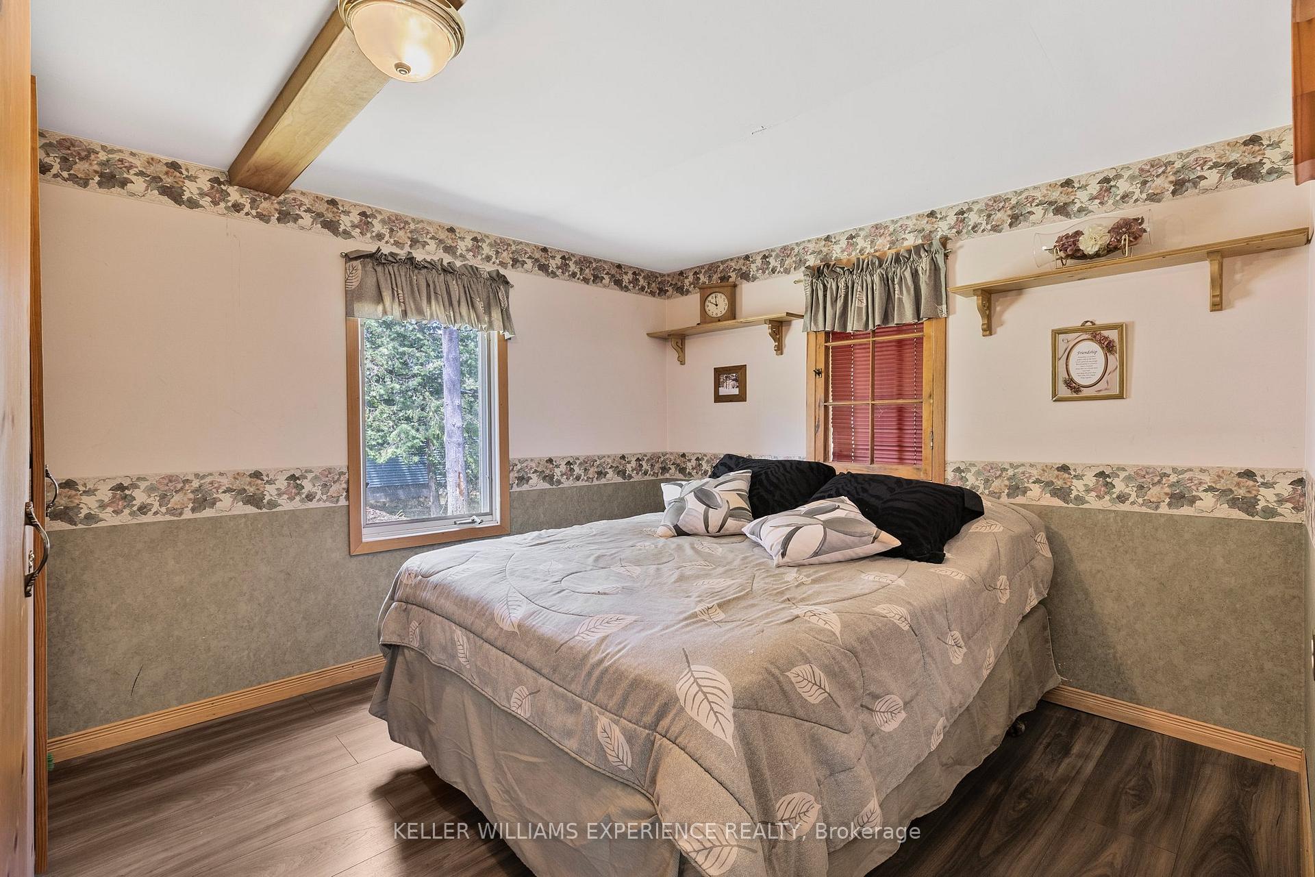 Photo 12 of 10 Simcoe Road, Oro-Medonte, Rural Oro-Medonte — HOMEH