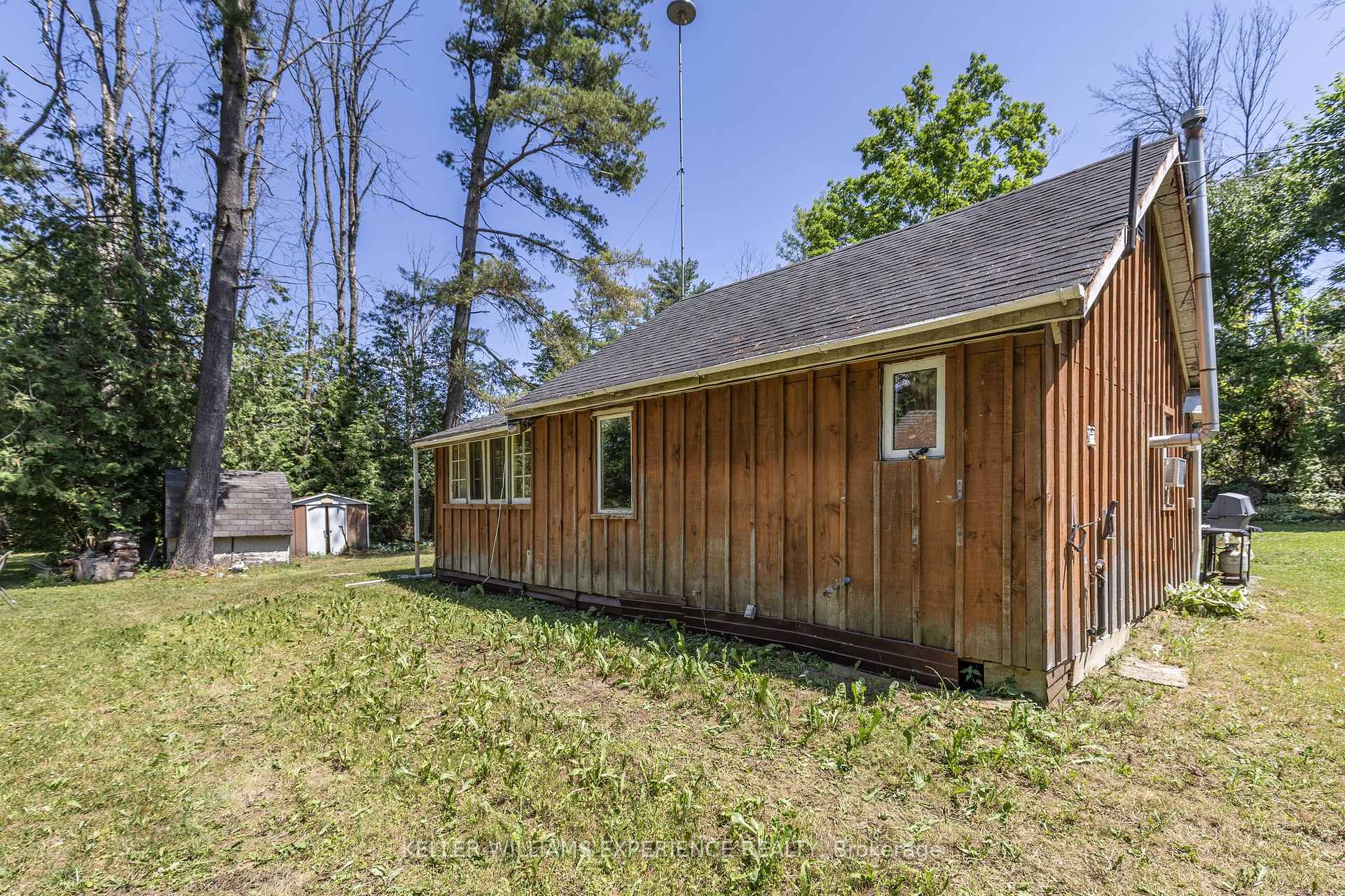 Photo 16 of 10 Simcoe Road, Oro-Medonte, Rural Oro-Medonte — HOMEH