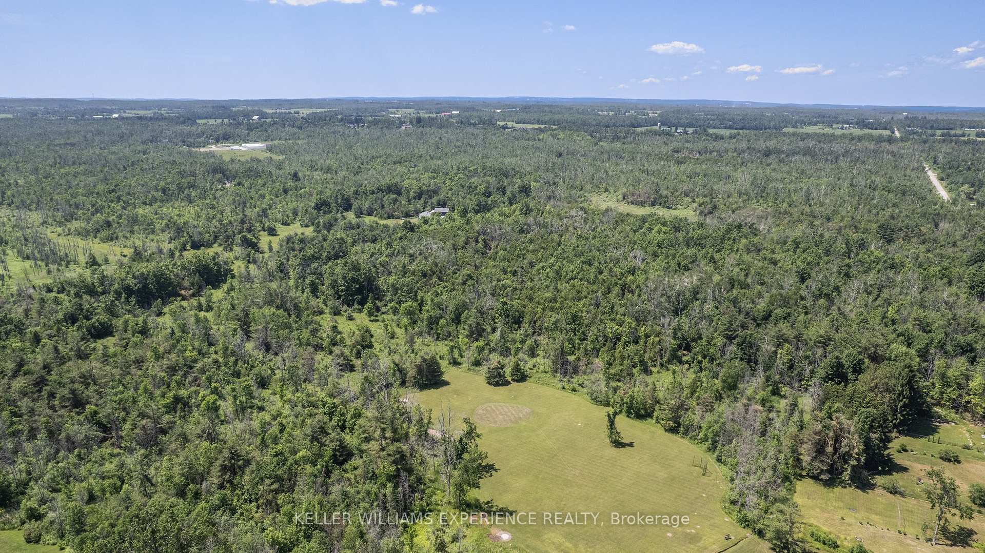Photo 26 of 10 Simcoe Road, Oro-Medonte, Rural Oro-Medonte — HOMEH