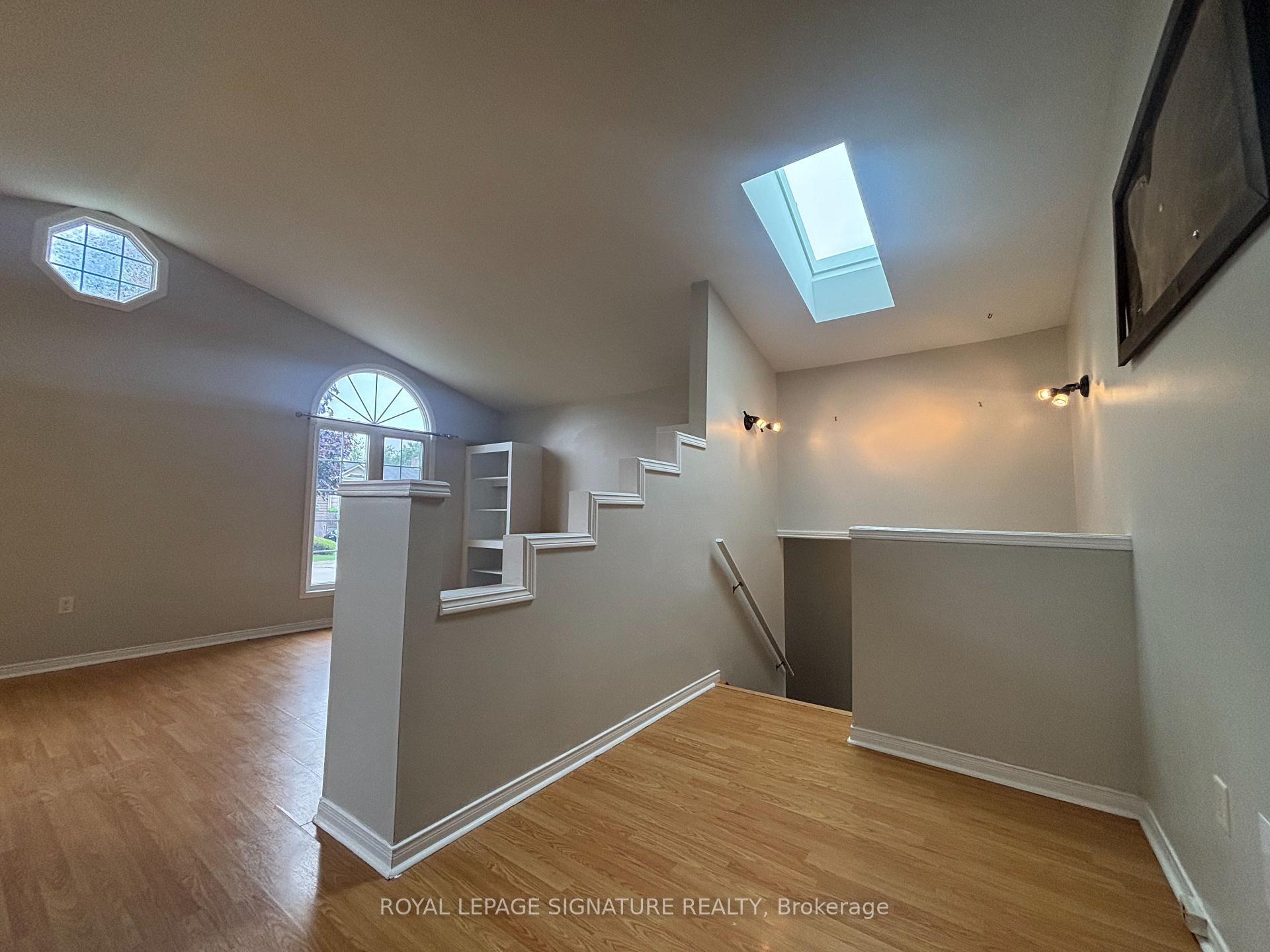 Photo 3 of 23 Marley Crescent, Haldimand — HOMEH