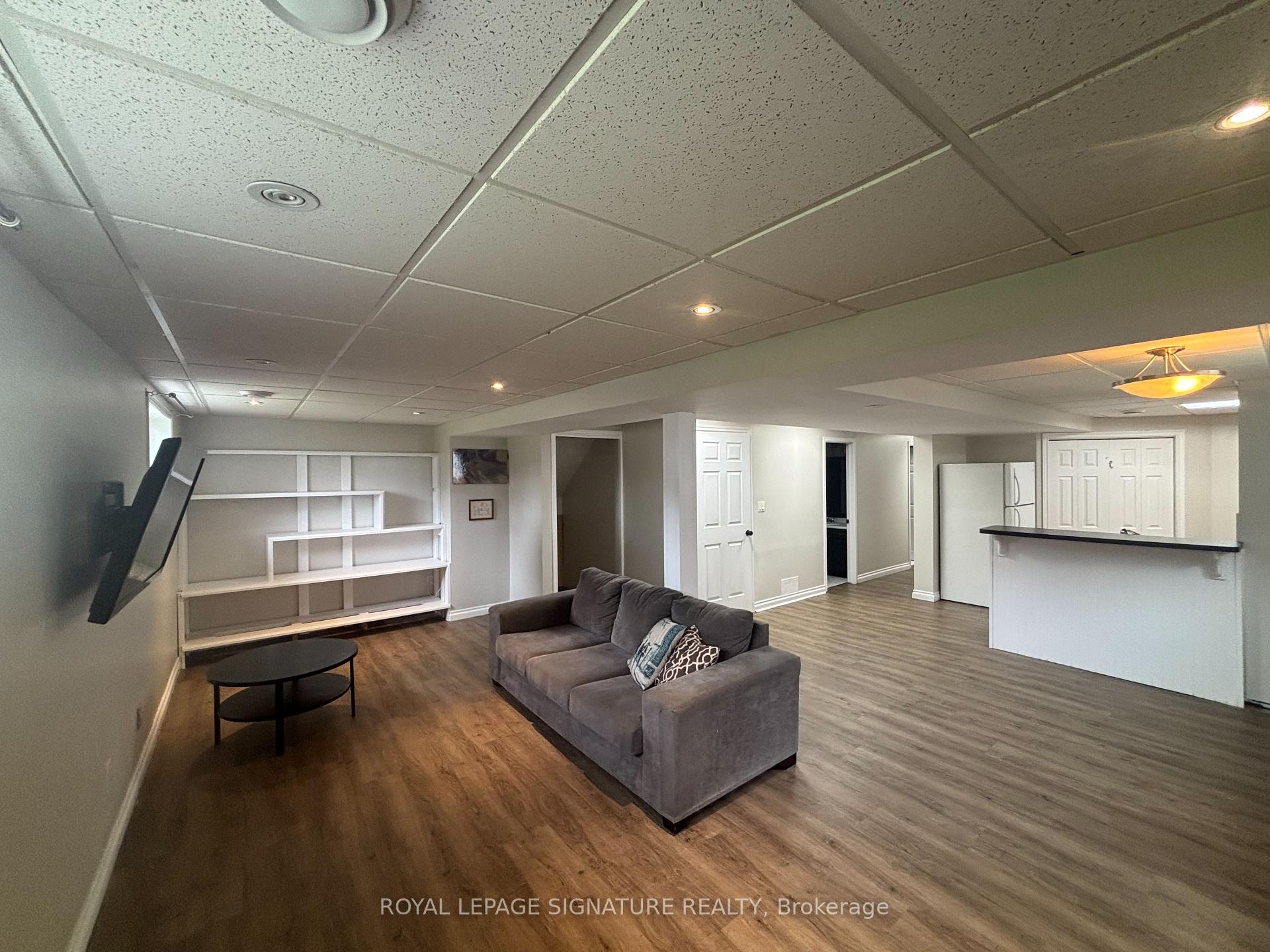 Photo 22 of 23 Marley Crescent, Haldimand — HOMEH