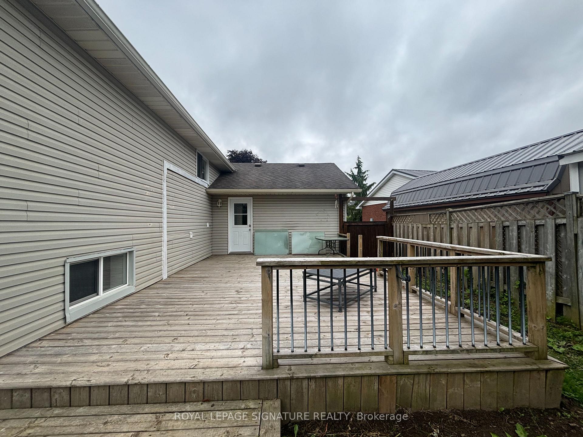 Photo 36 of 23 Marley Crescent, Haldimand — HOMEH