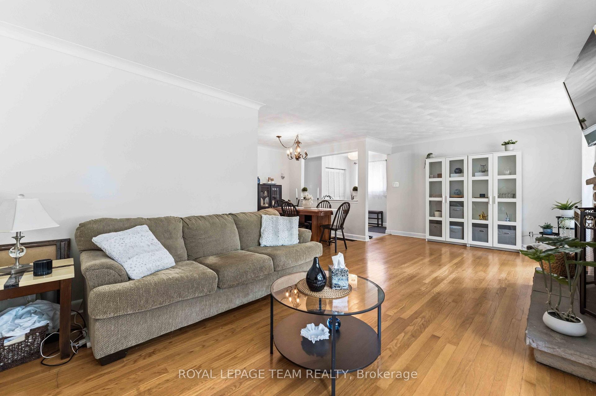 Photo 12 of 1155 Agincourt Road, Ottawa, Copeland Park — HOMEH