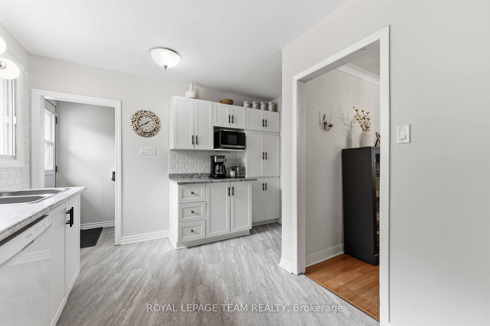 Photo 16 of 1155 Agincourt Road, Ottawa, Copeland Park — HOMEH