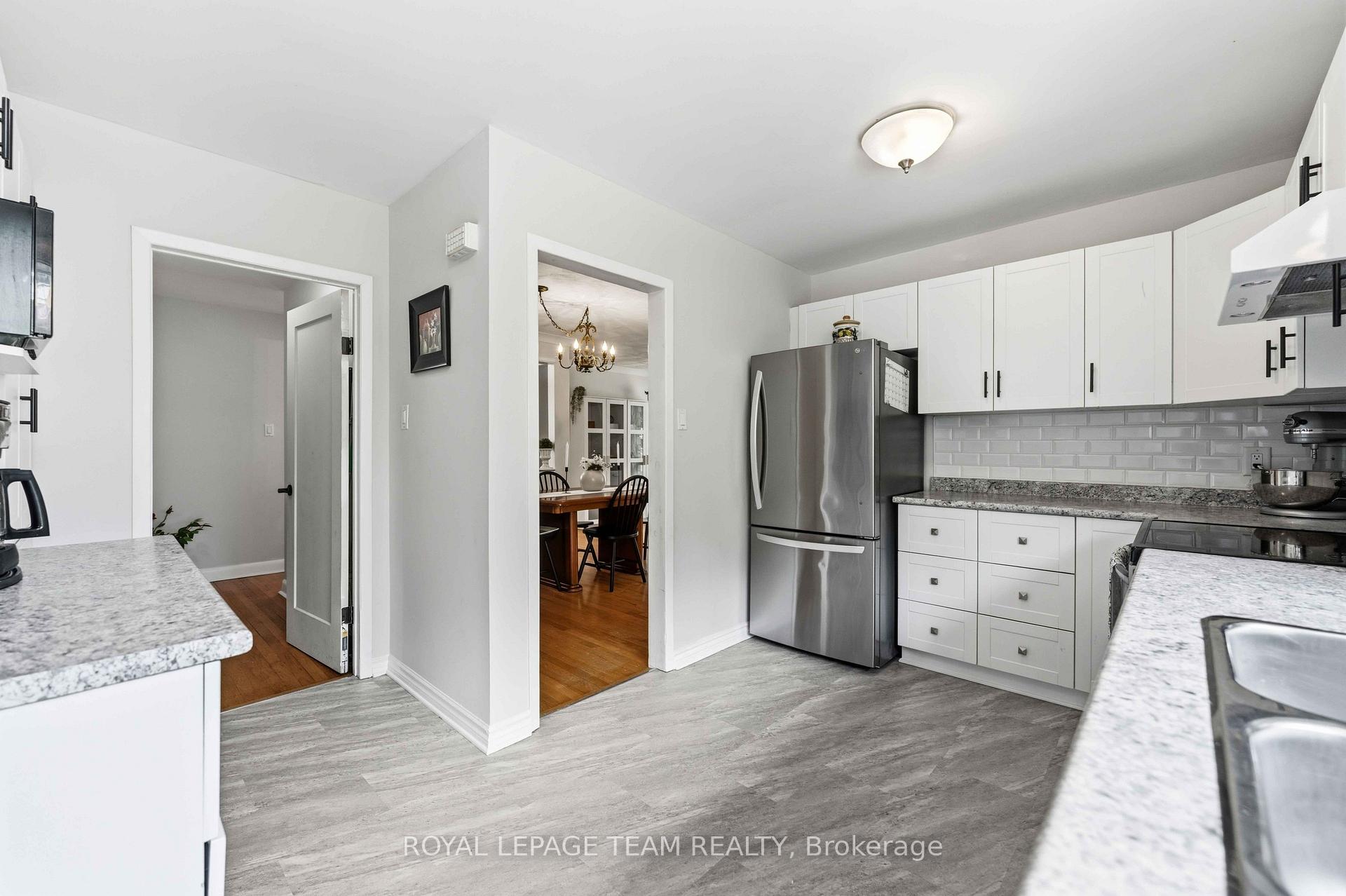 Photo 17 of 1155 Agincourt Road, Ottawa, Copeland Park — HOMEH