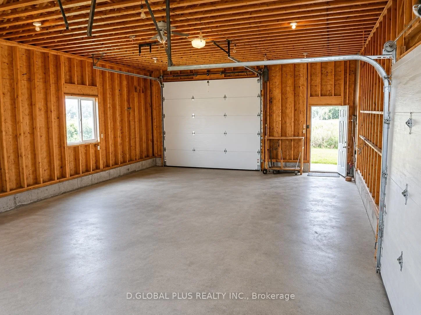 Photo 12 of 15620 County Road 43, North Stormont, North Stormont (Finch) Twp — HOMEH