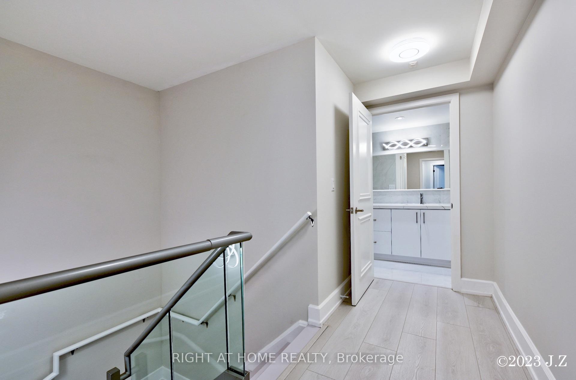 Photo 11 of Unit PH15, 650 Sheppard Avenue E, North York, Bayview Village — HOMEH
