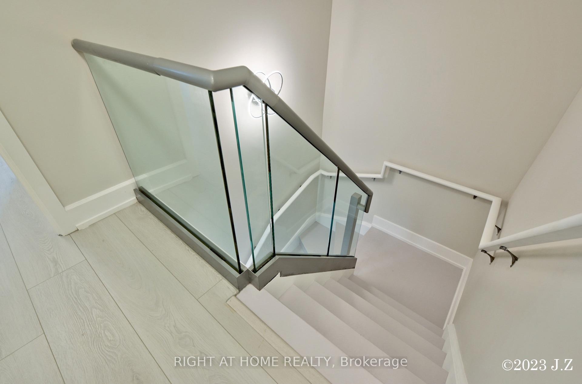 Photo 12 of Unit PH15, 650 Sheppard Avenue E, North York, Bayview Village — HOMEH