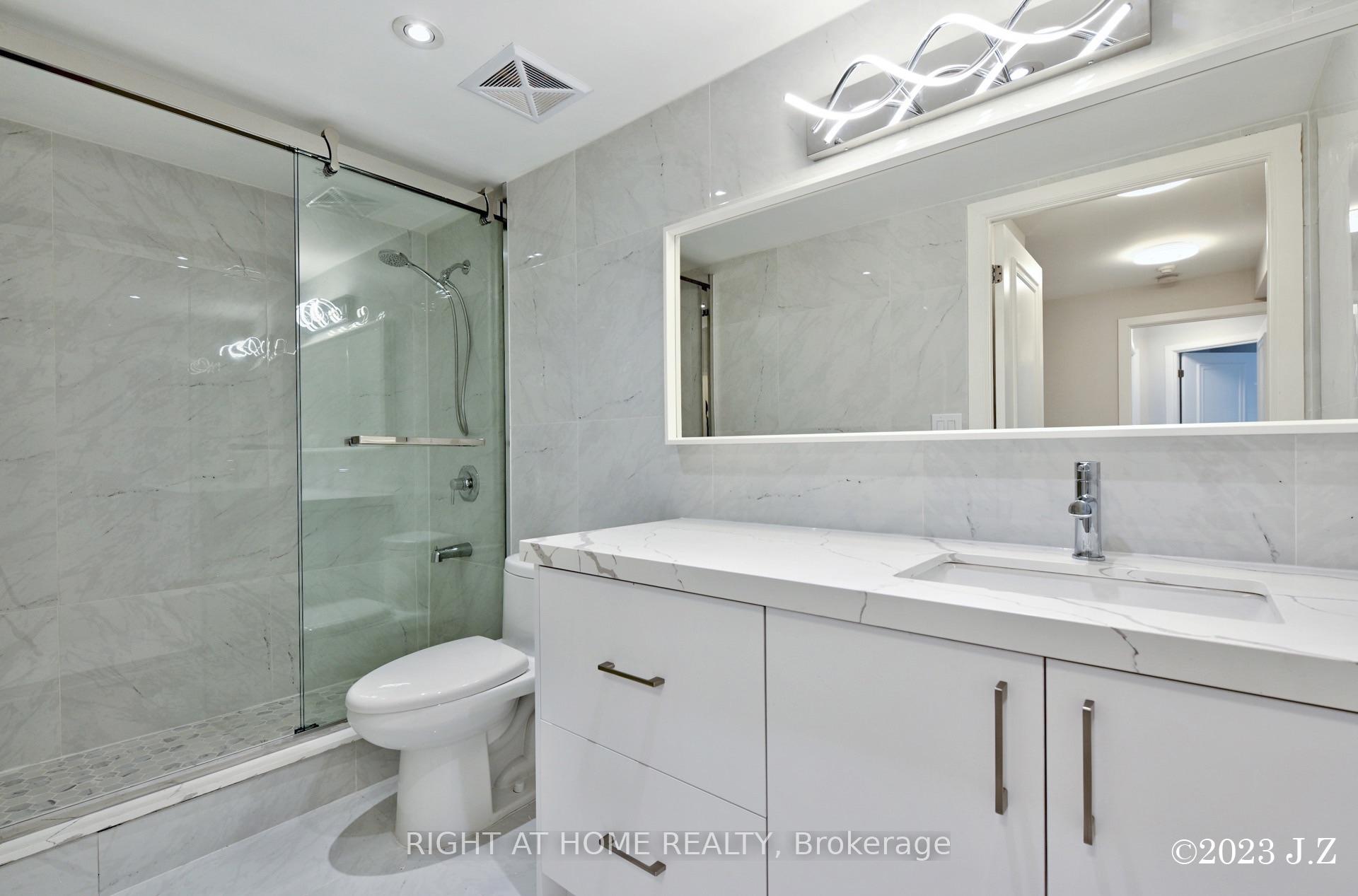 Photo 13 of Unit PH15, 650 Sheppard Avenue E, North York, Bayview Village — HOMEH