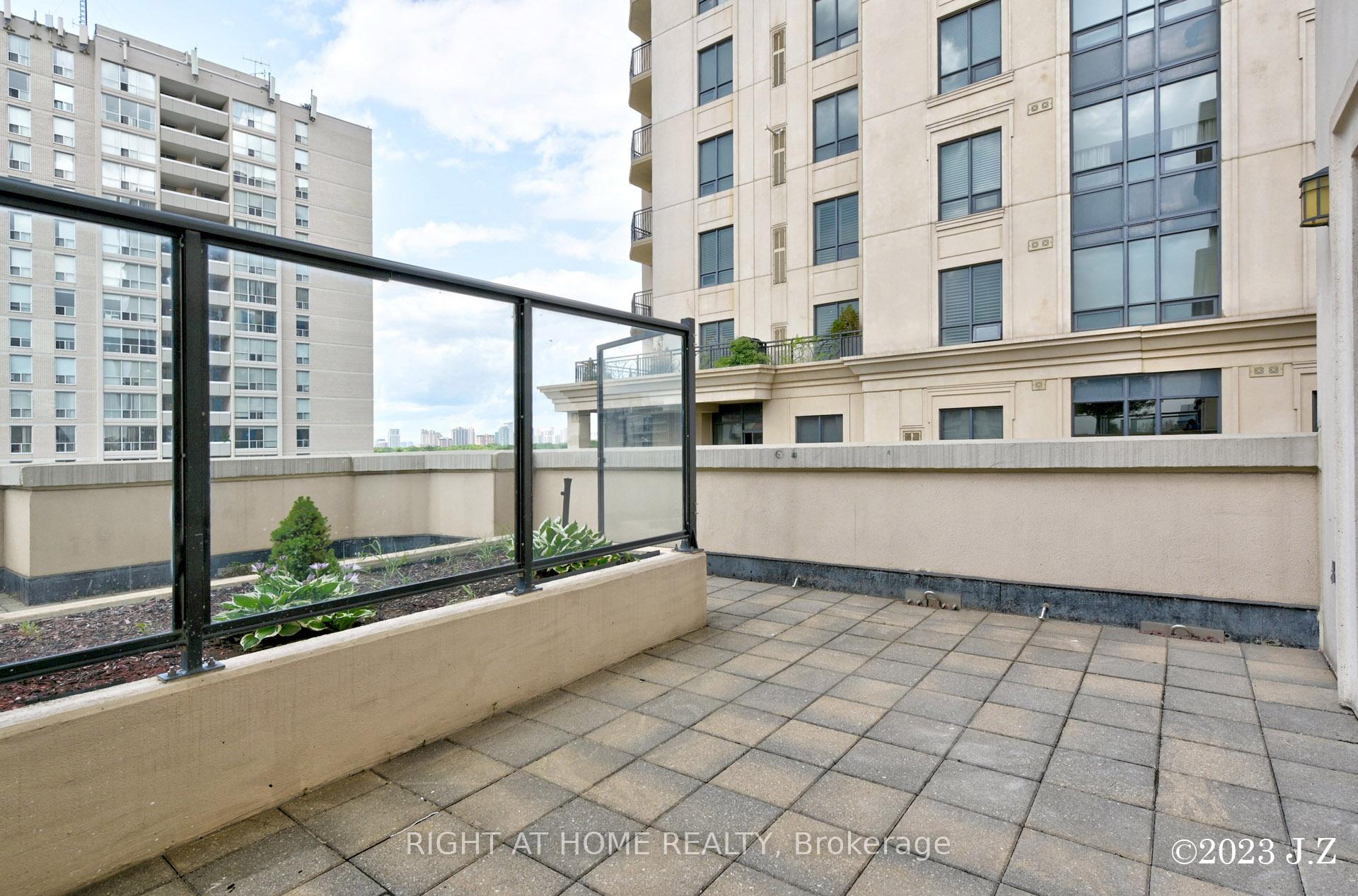 Photo 21 of Unit PH15, 650 Sheppard Avenue E, North York, Bayview Village — HOMEH