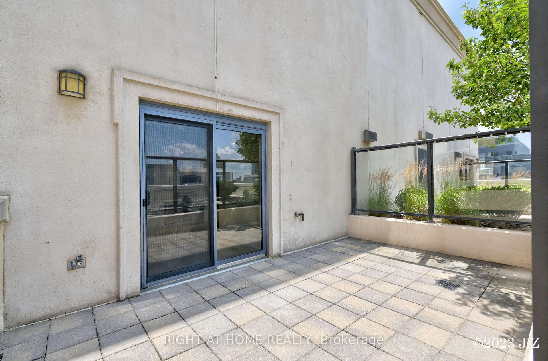 Photo 22 of Unit PH15, 650 Sheppard Avenue E, North York, Bayview Village — HOMEH