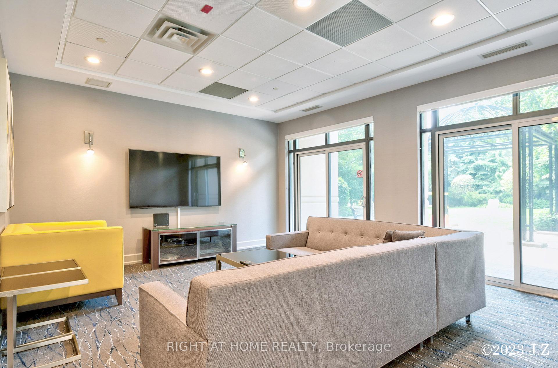 Photo 27 of Unit PH15, 650 Sheppard Avenue E, North York, Bayview Village — HOMEH