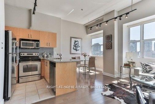 Photo 8 of Unit 813, 700 King Street W, Toronto, Niagara — HOMEH
