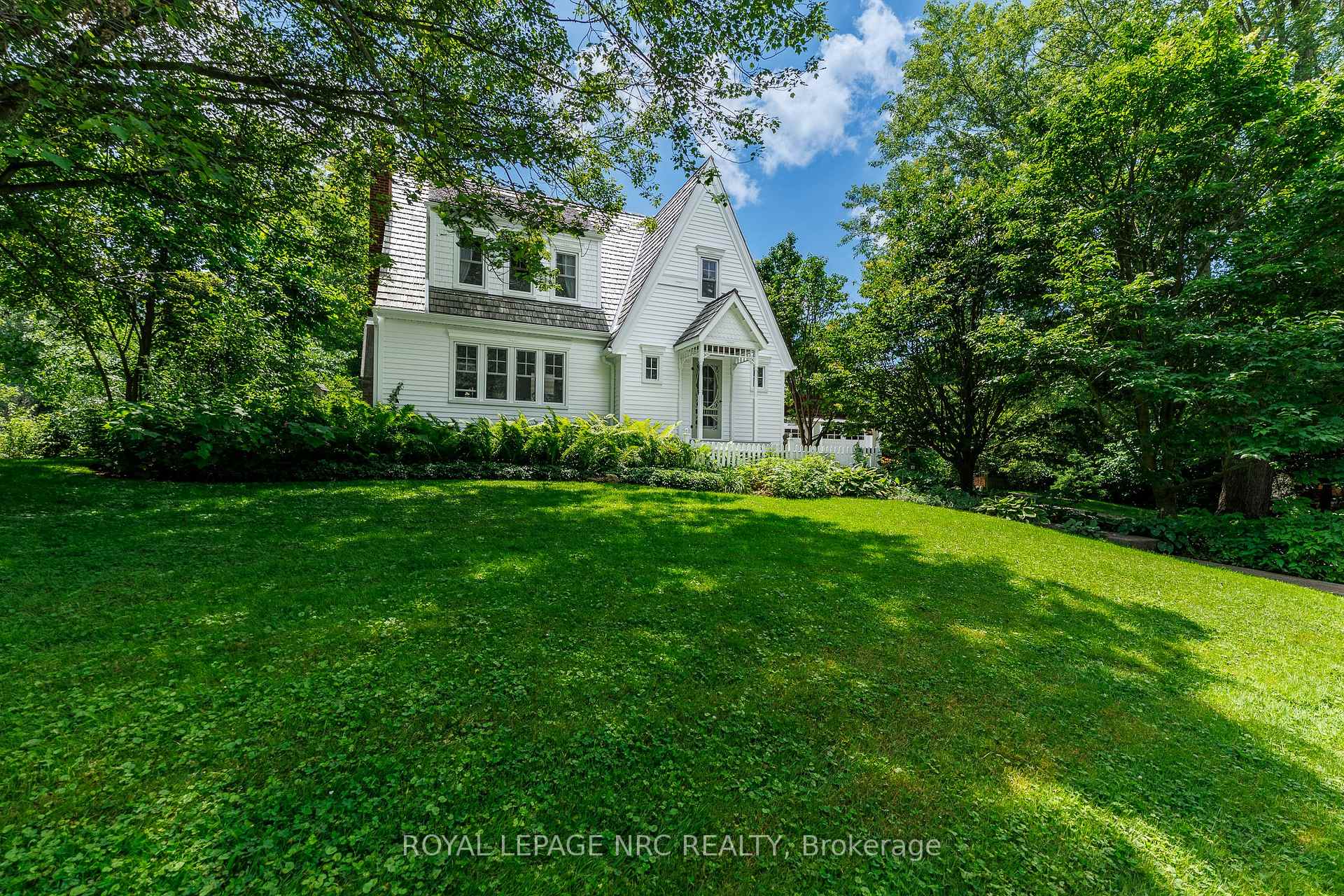 Photo 1 of 508 Welland Road, Pelham, Fenwick — HOMEH