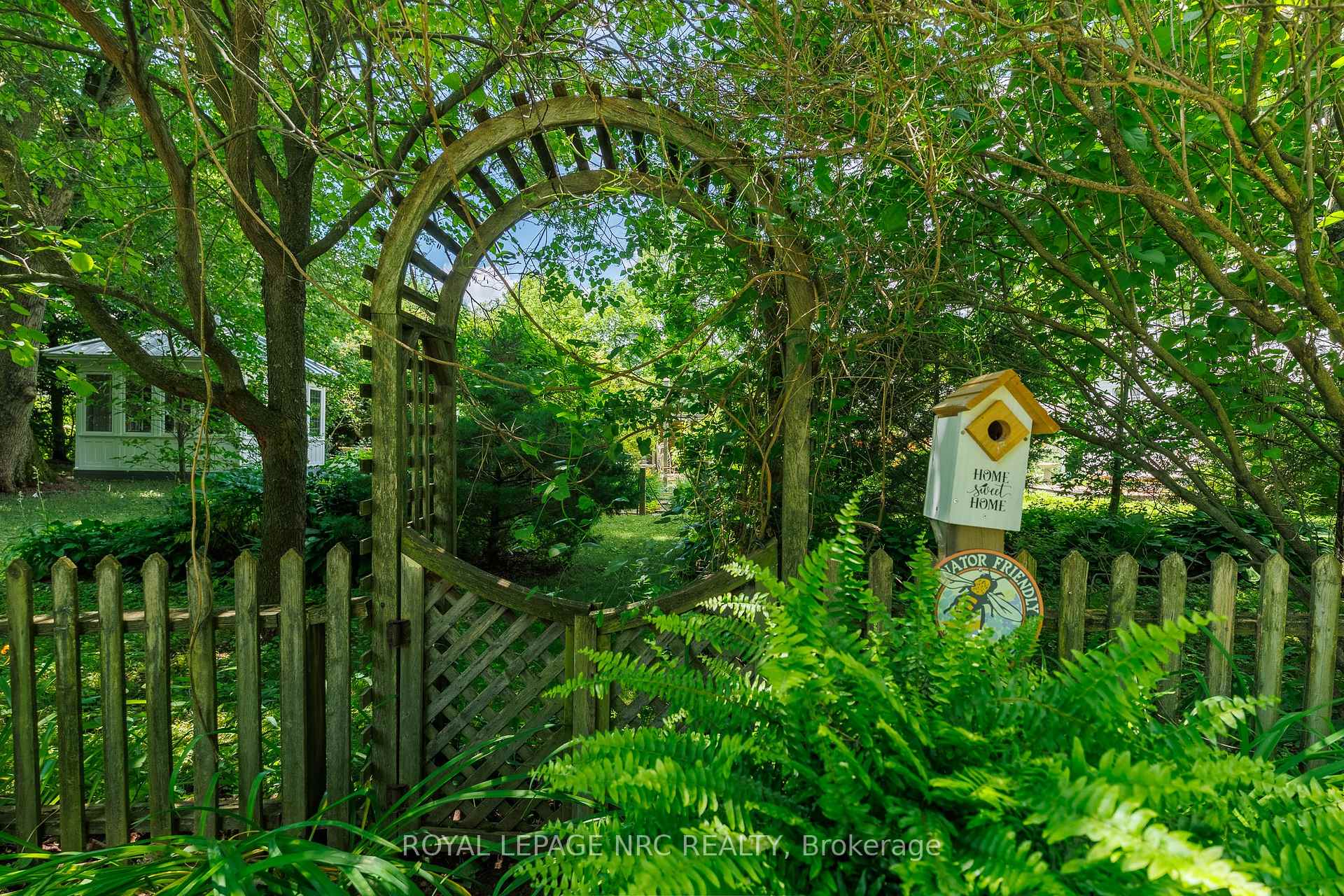 Photo 23 of 508 Welland Road, Pelham, Fenwick — HOMEH