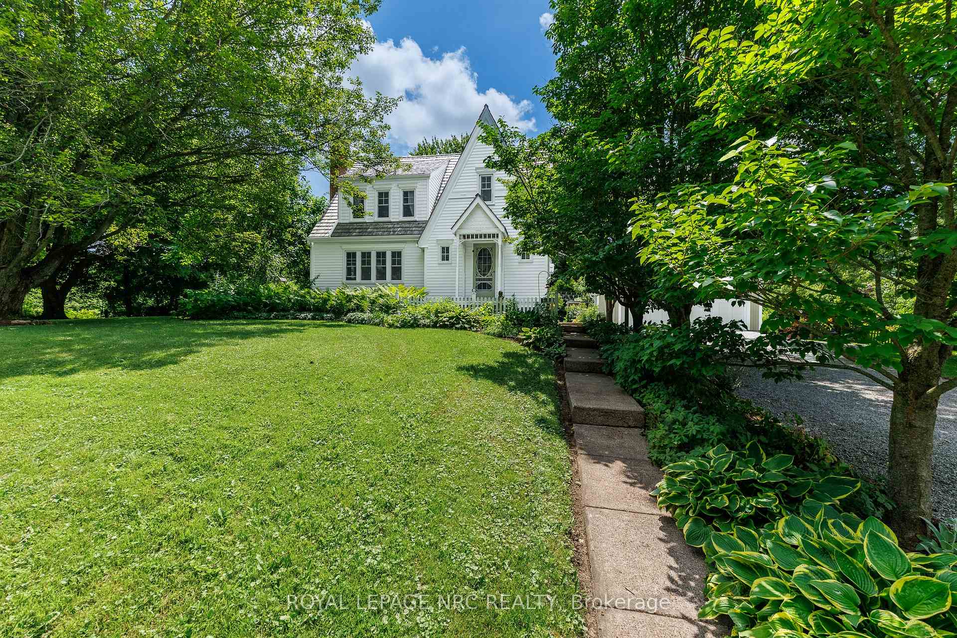 Photo 44 of 508 Welland Road, Pelham, Fenwick — HOMEH
