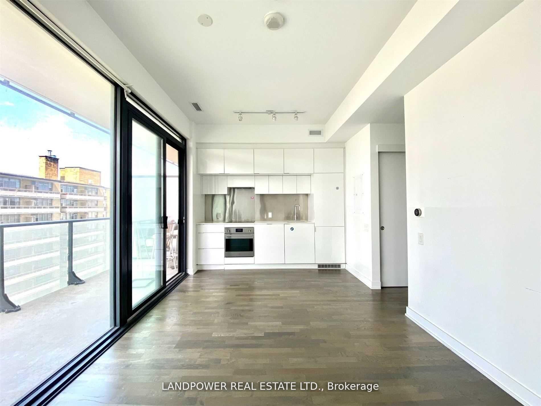 Photo 2 of Unit 804, 185 Roehampton Avenue, Toronto, Mount Pleasant West — HOMEH