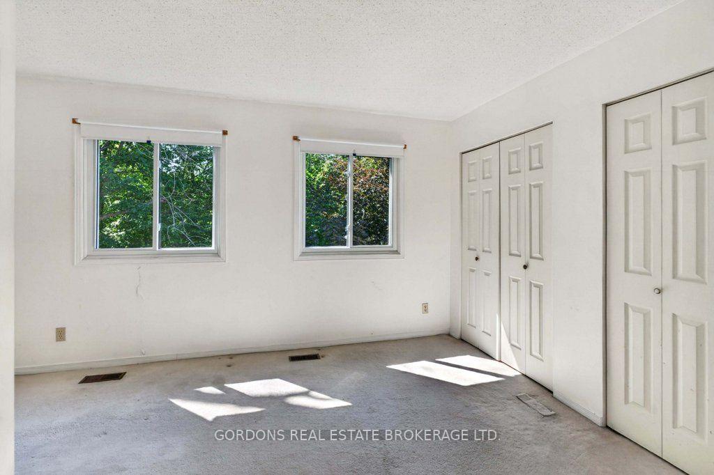 Photo 26 of 30 Limeridge Drive, Kingston, Kingston East (Incl Barret Crt) — HOMEH