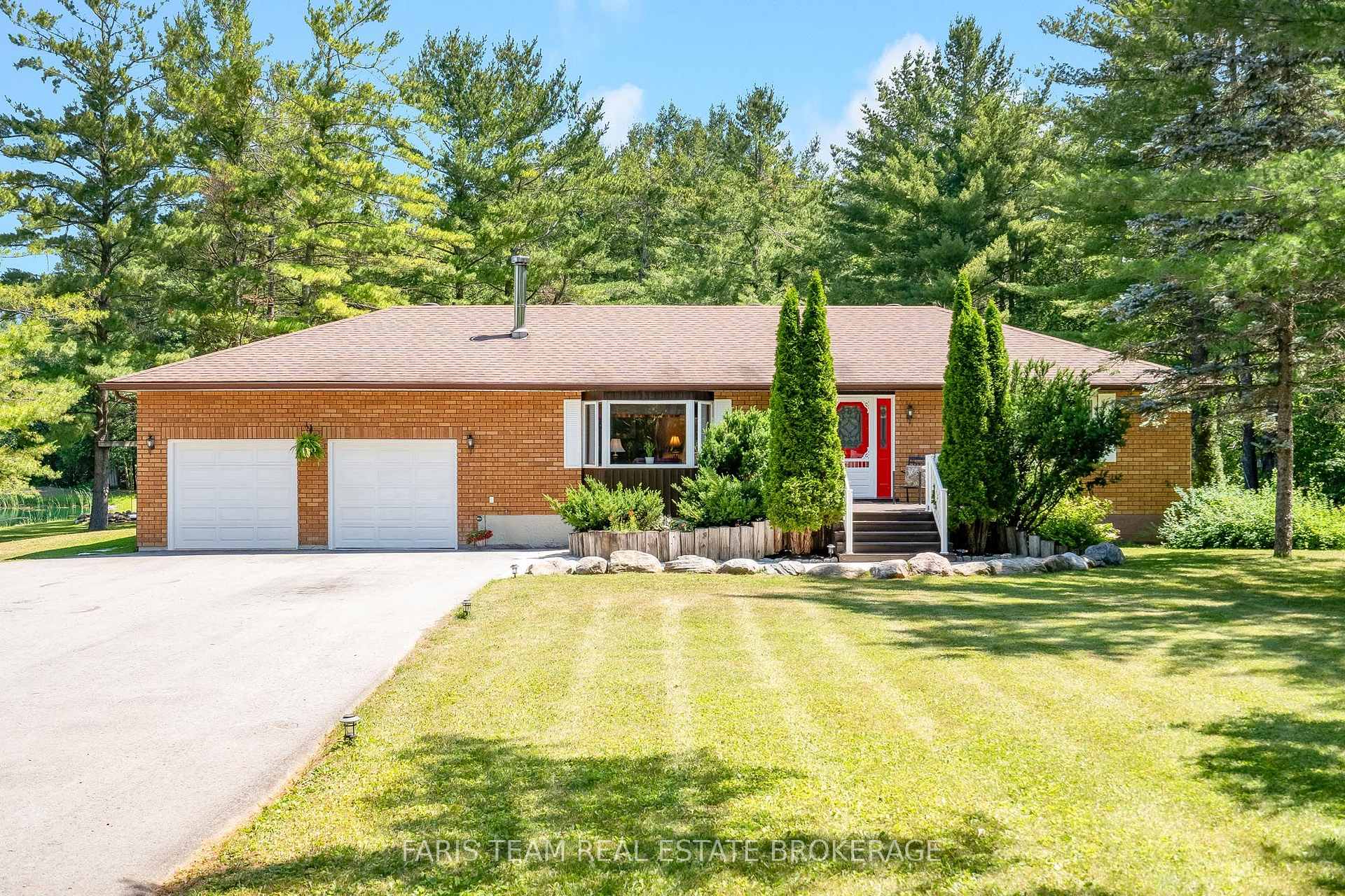 Photo 1 of 5645 Line 8 N, Oro-Medonte, Moonstone — HOMEH
