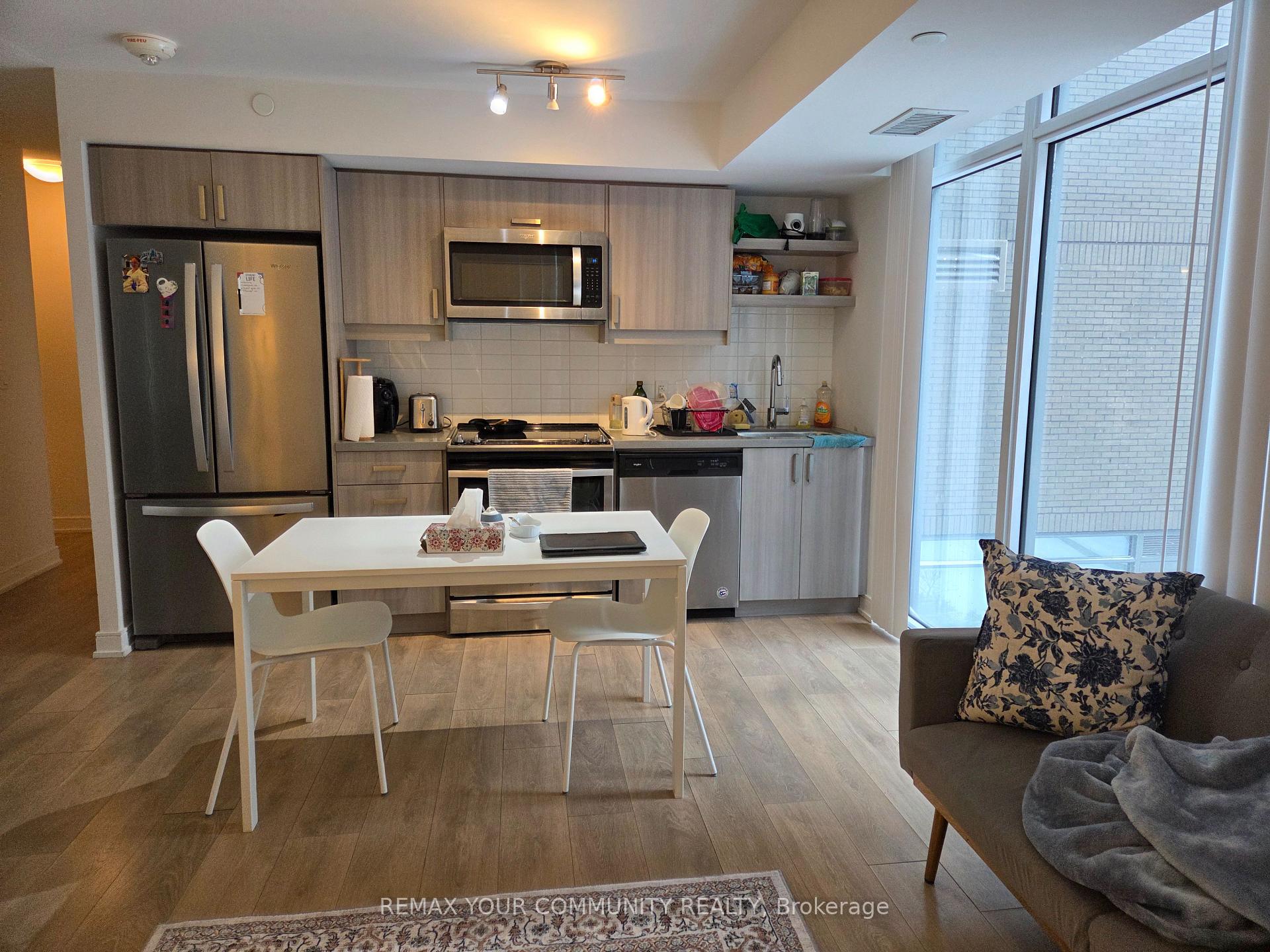 Photo 5 of Unit 02, 50 Wellesley Street E, Toronto, Church-Yonge Corridor — HOMEH