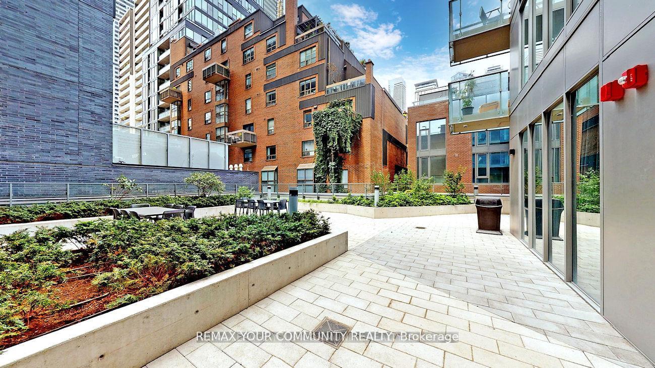 Photo 13 of Unit 02, 50 Wellesley Street E, Toronto, Church-Yonge Corridor — HOMEH