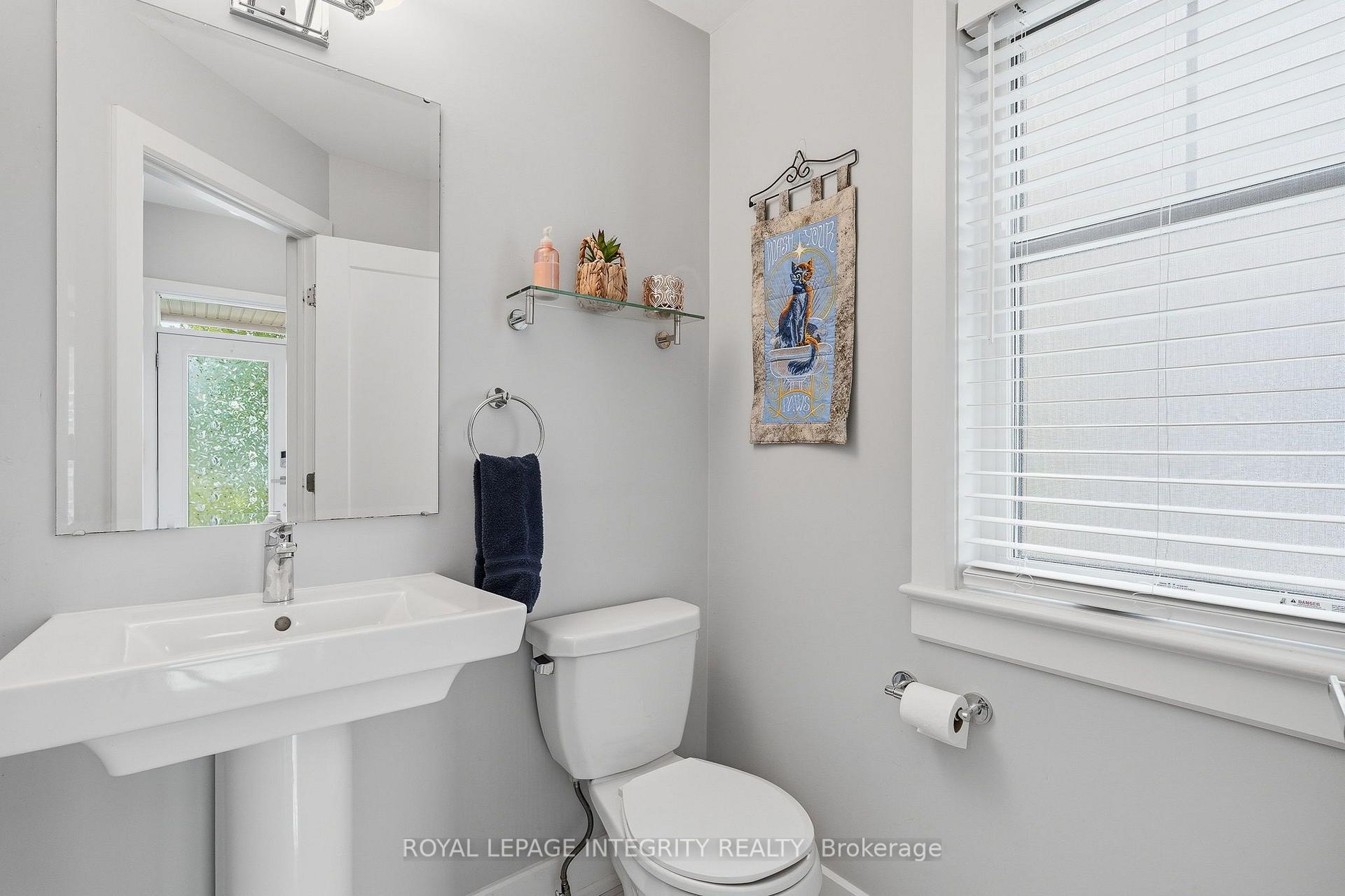 Photo 5 of 120 Kestrel Street, Ottawa, Blossom Park/Kemp Park/Findlay Creek — HOMEH
