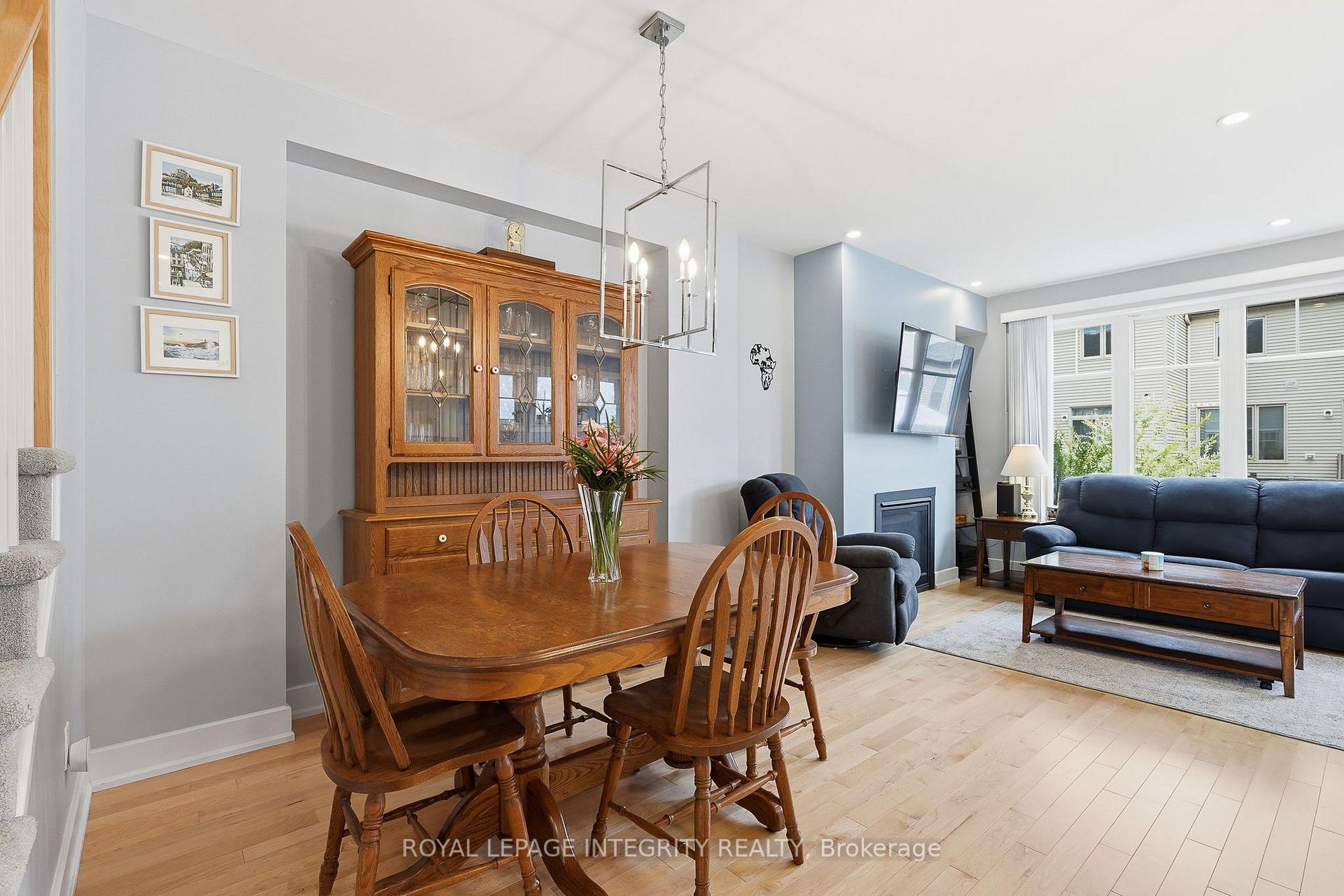 Photo 6 of 120 Kestrel Street, Ottawa, Blossom Park/Kemp Park/Findlay Creek — HOMEH