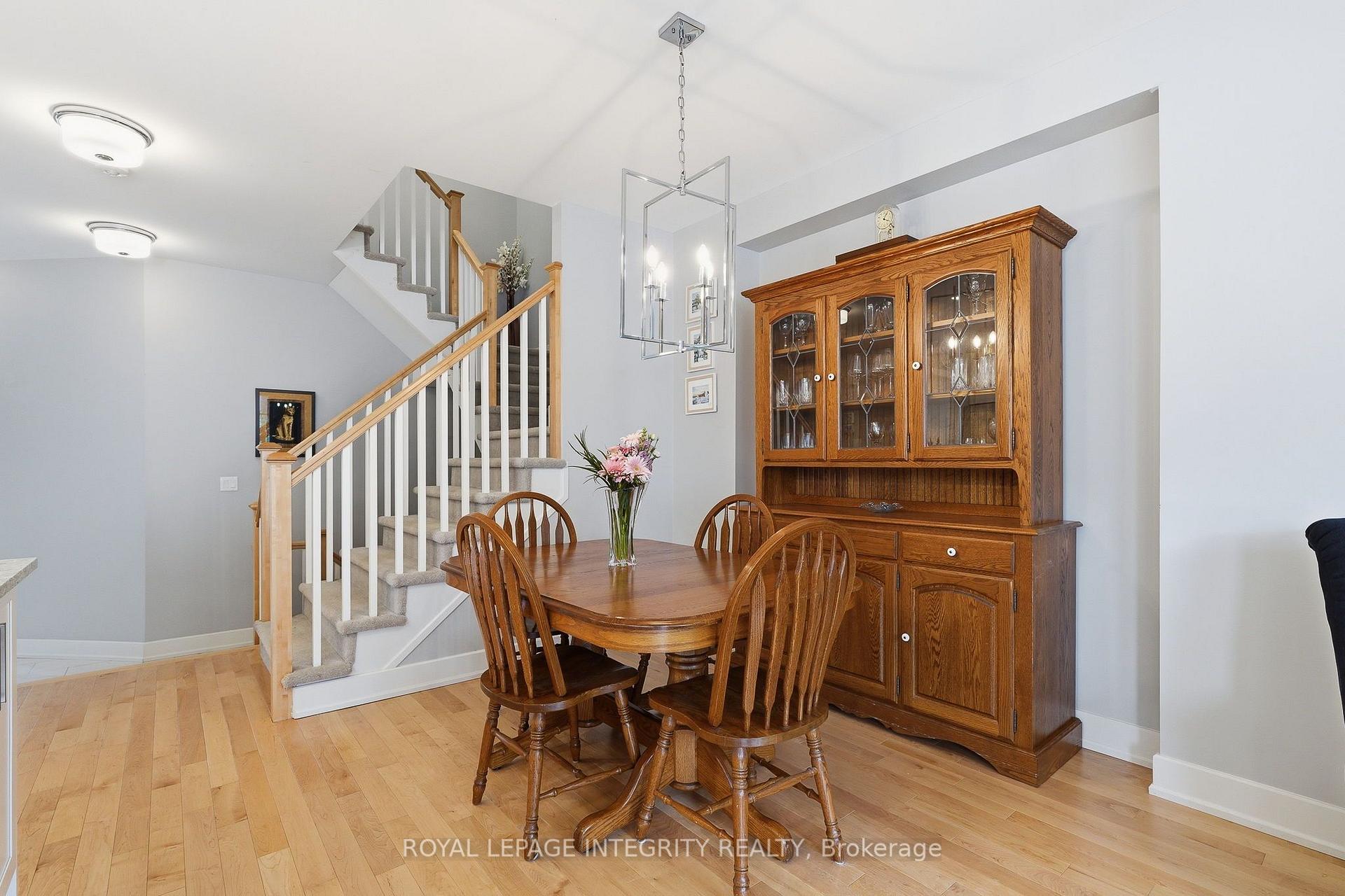 Photo 7 of 120 Kestrel Street, Ottawa, Blossom Park/Kemp Park/Findlay Creek — HOMEH