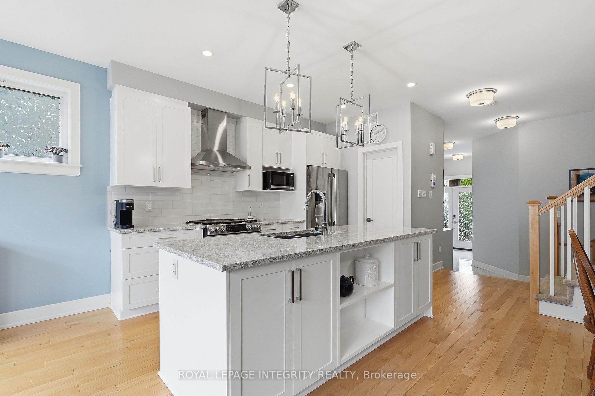 Photo 9 of 120 Kestrel Street, Ottawa, Blossom Park/Kemp Park/Findlay Creek — HOMEH