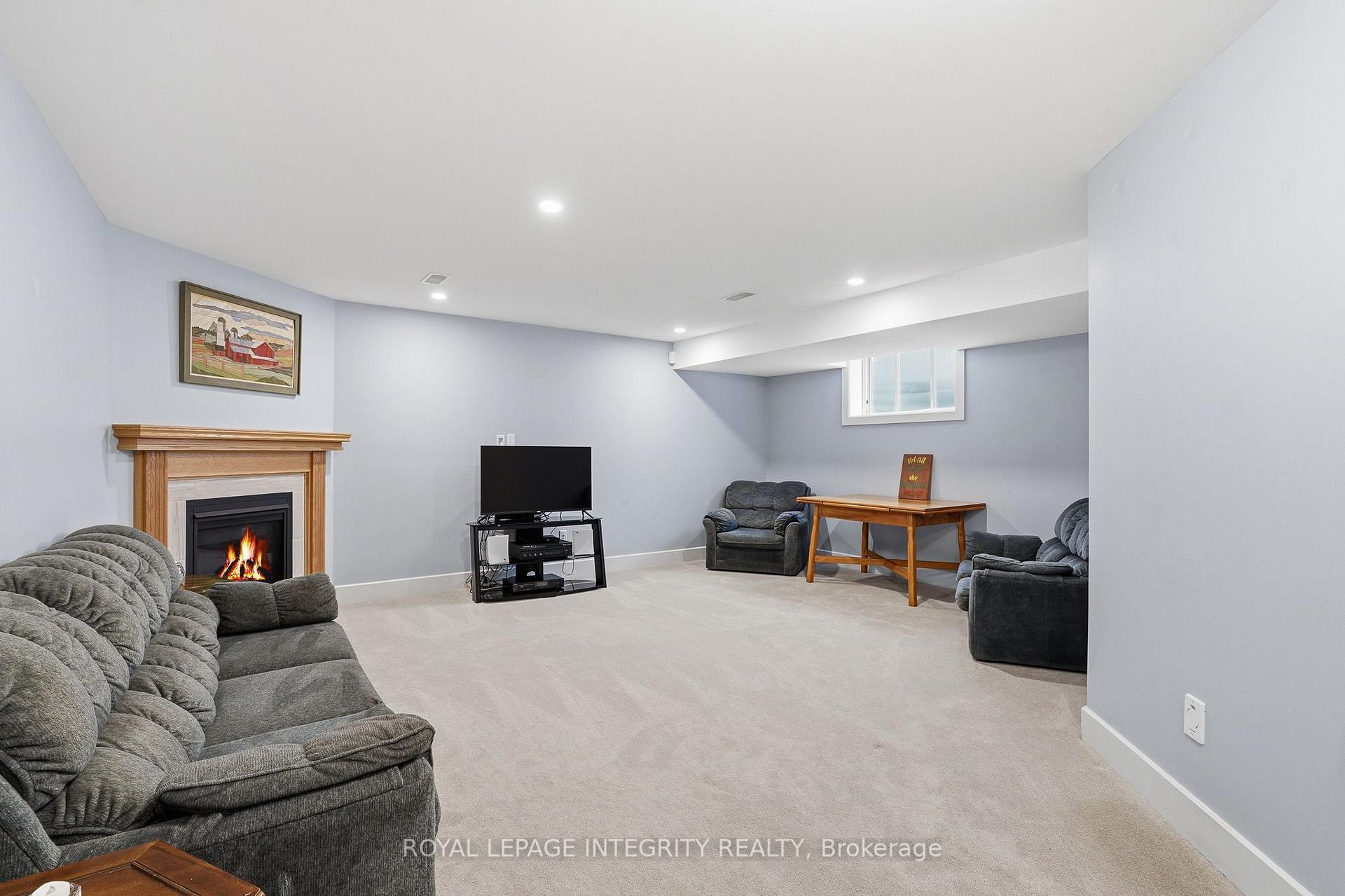 Photo 29 of 120 Kestrel Street, Ottawa, Blossom Park/Kemp Park/Findlay Creek — HOMEH