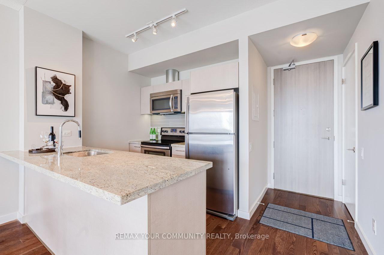 Photo 12 of Unit 3704, 70 Distillery Lane, Toronto, Waterfront Communities — HOMEH