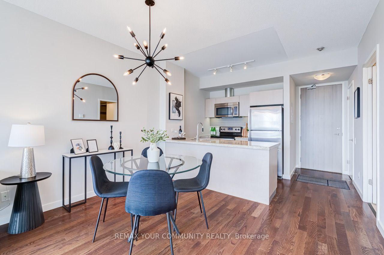 Photo 15 of Unit 3704, 70 Distillery Lane, Toronto, Waterfront Communities — HOMEH