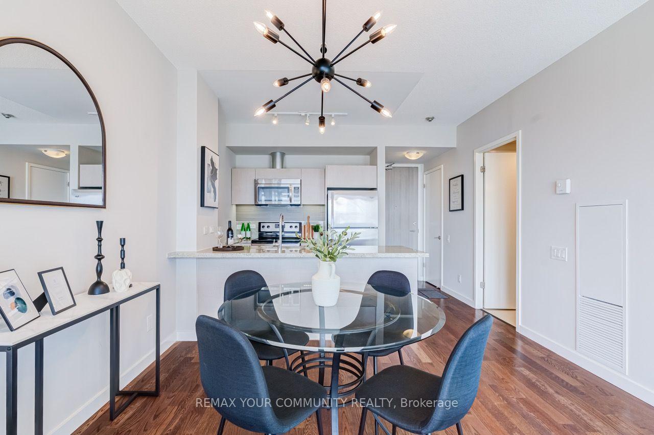 Photo 16 of Unit 3704, 70 Distillery Lane, Toronto, Waterfront Communities — HOMEH