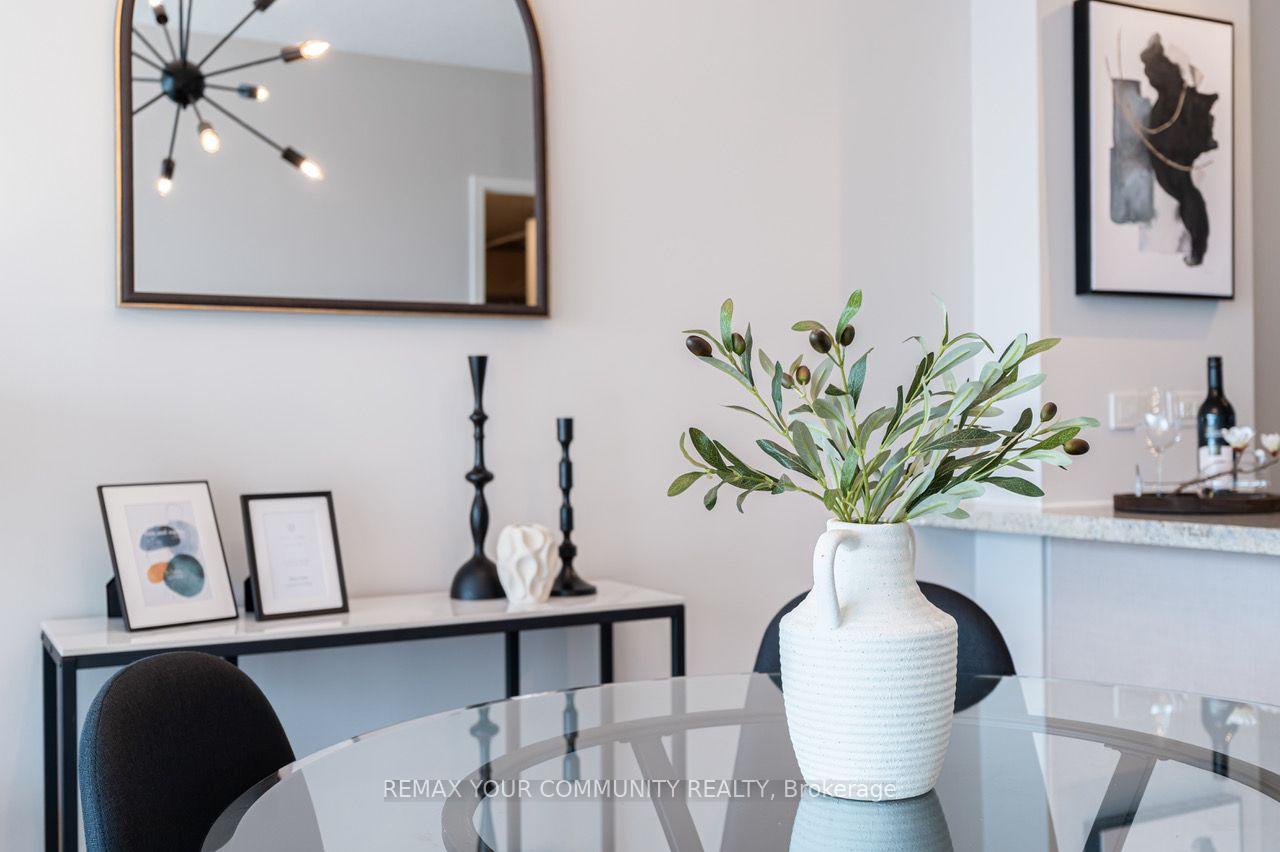 Photo 17 of Unit 3704, 70 Distillery Lane, Toronto, Waterfront Communities — HOMEH
