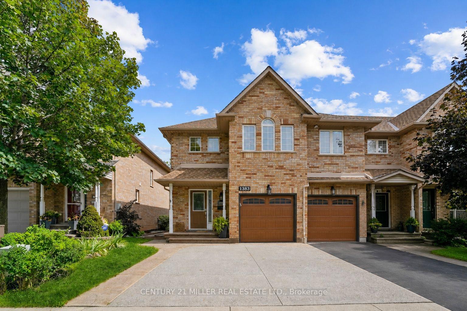 Photo 1 of 1383 Tobyn Drive, Burlington, Tansley — HOMEH