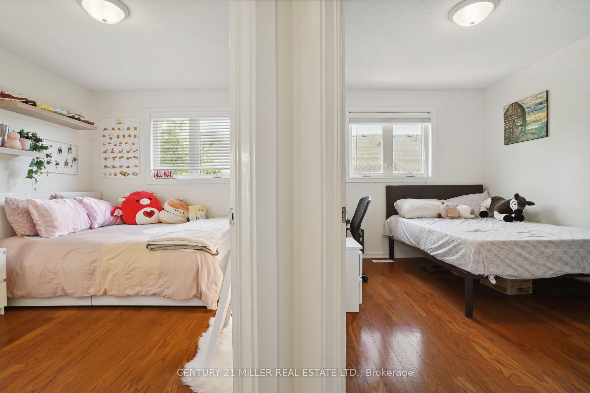 Photo 21 of 1383 Tobyn Drive, Burlington, Tansley — HOMEH