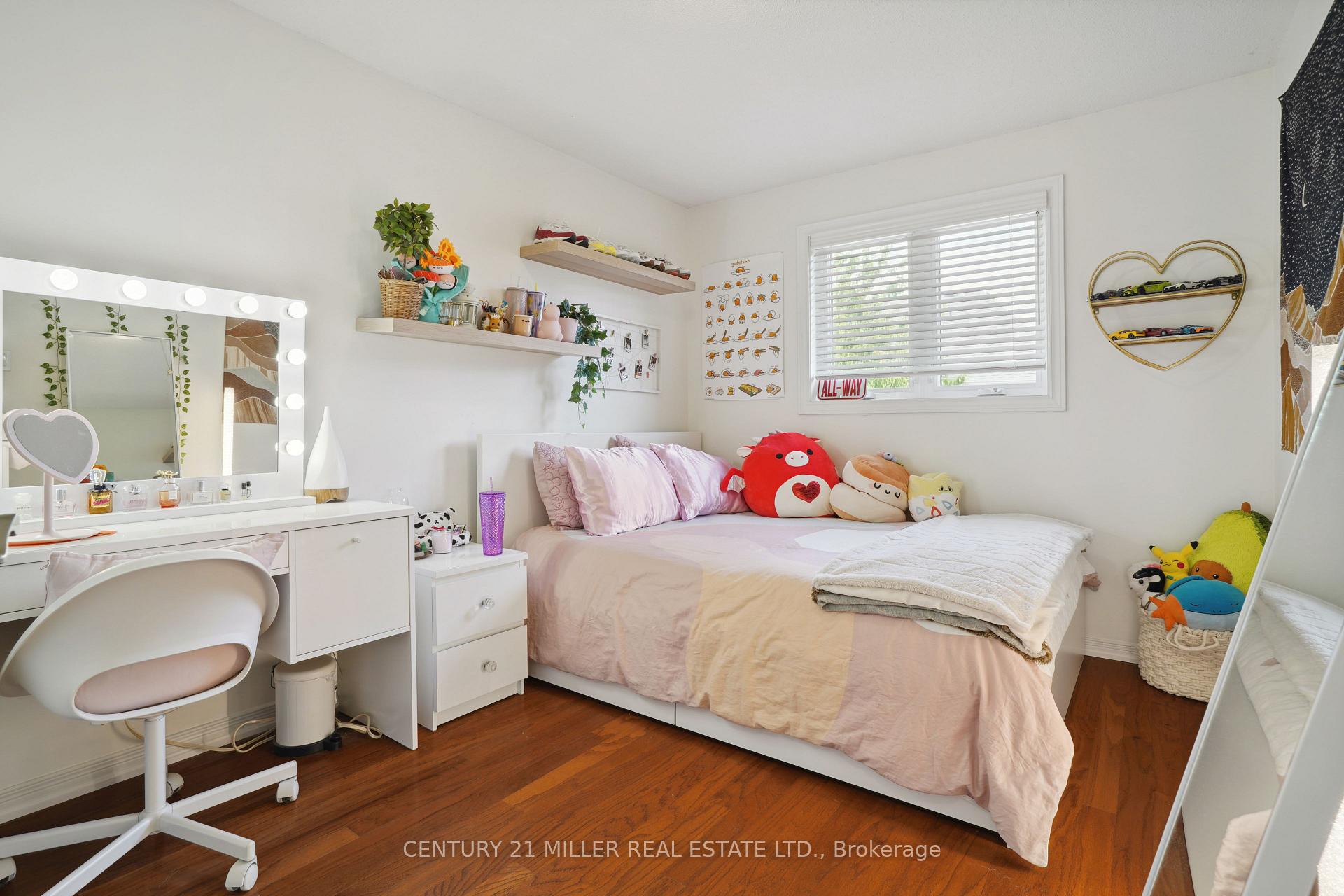 Photo 22 of 1383 Tobyn Drive, Burlington, Tansley — HOMEH