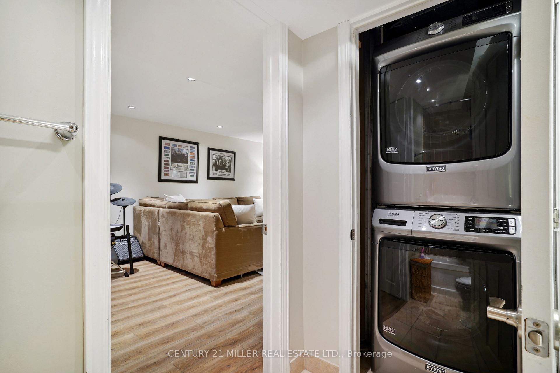 Photo 35 of 1383 Tobyn Drive, Burlington, Tansley — HOMEH
