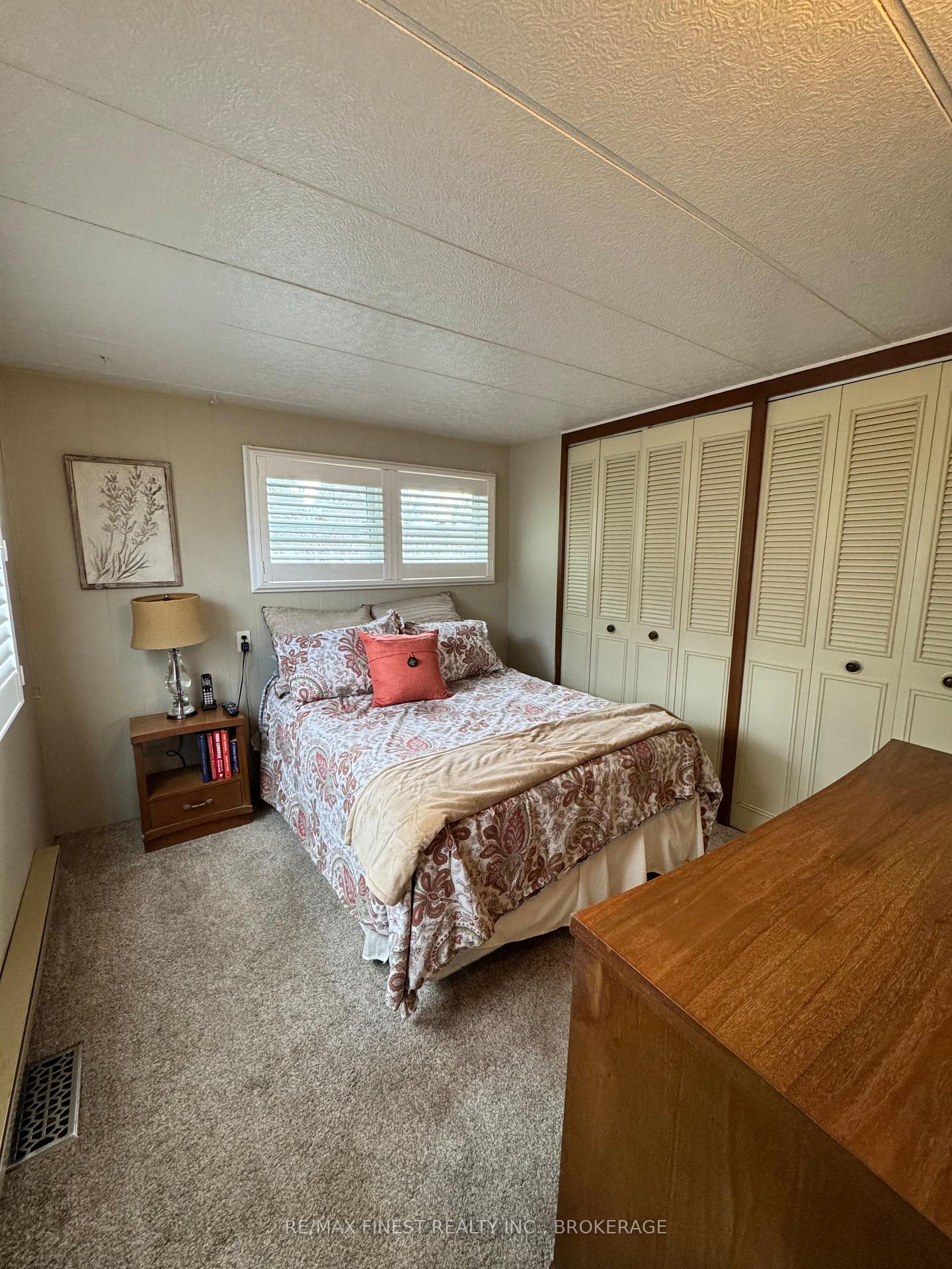 Photo 8 of 13 Wentworth Drive, Kingston, Rideau — HOMEH