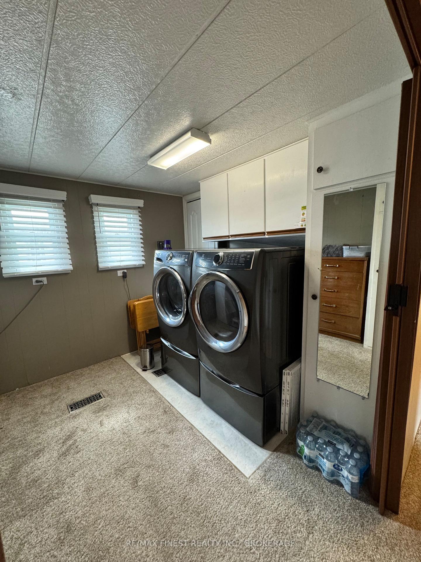 Photo 10 of 13 Wentworth Drive, Kingston, Rideau — HOMEH