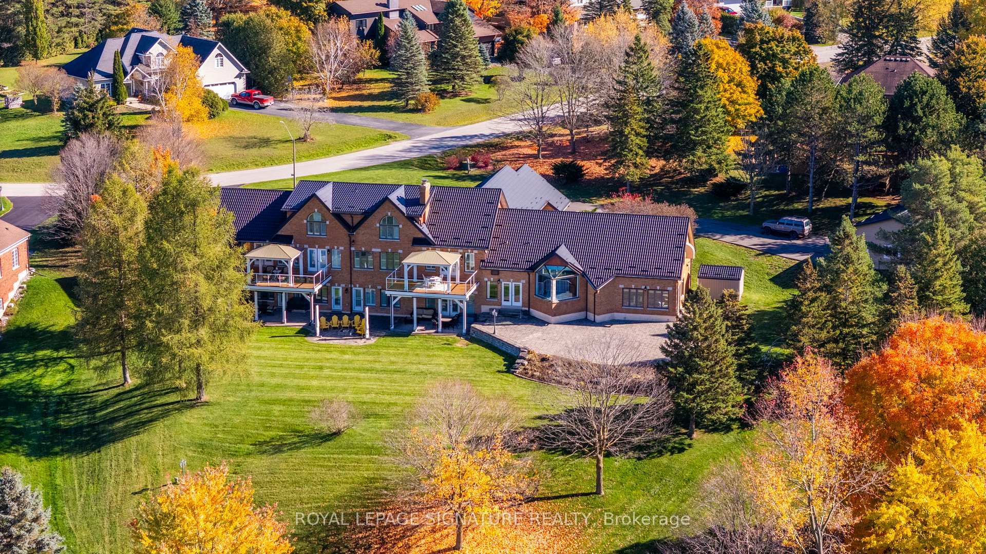Photo 8 of 58 Amalia Crescent, Centre Wellington, Belwood — HOMEH