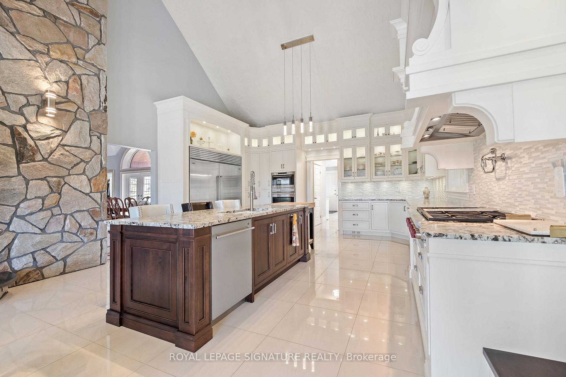 Photo 17 of 58 Amalia Crescent, Centre Wellington, Belwood — HOMEH