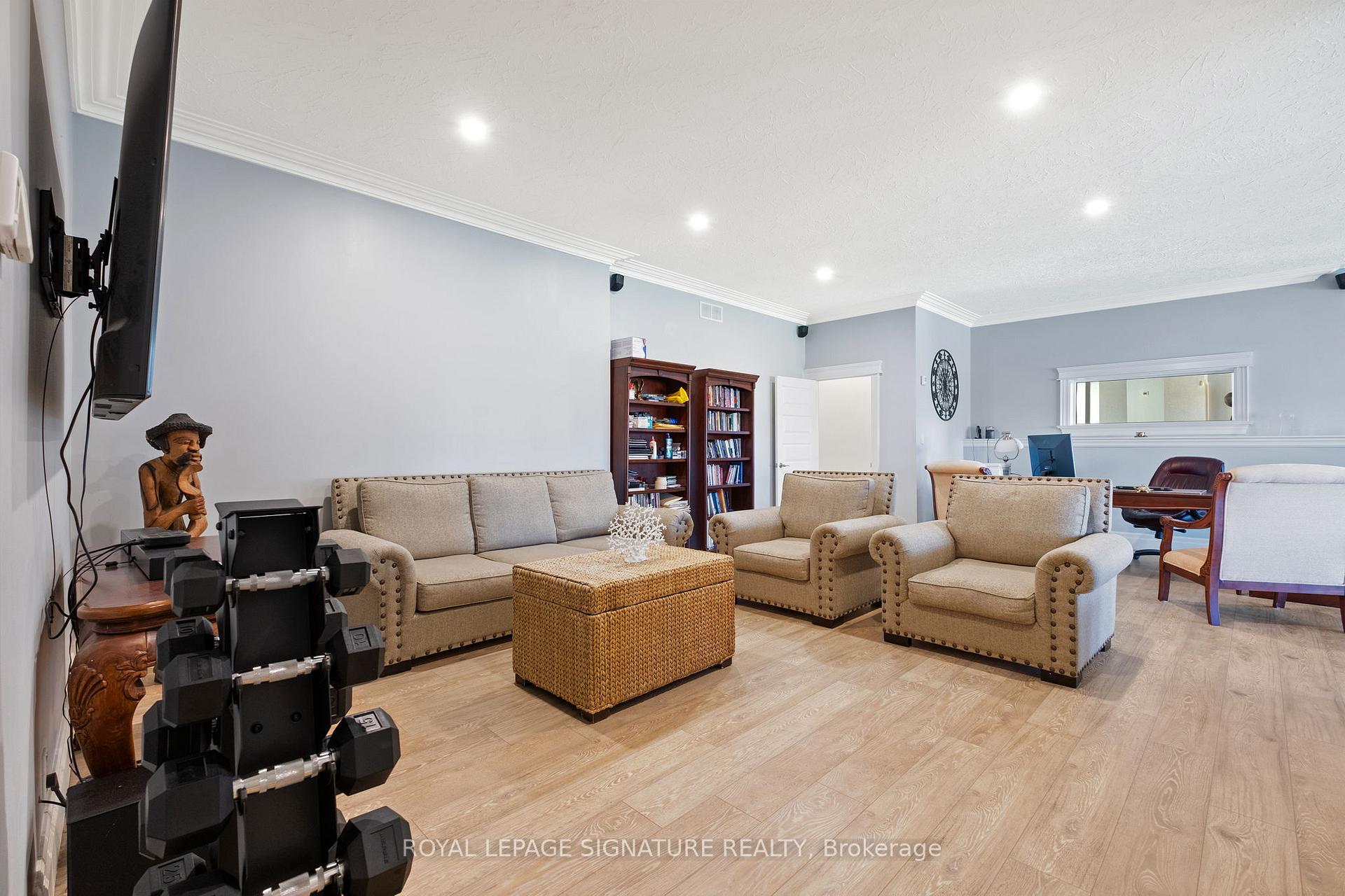 Photo 28 of 58 Amalia Crescent, Centre Wellington, Belwood — HOMEH